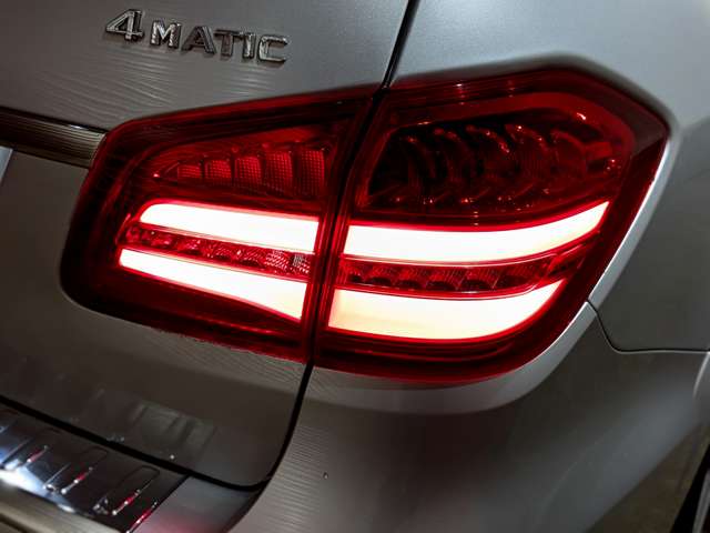 メルセデスベンツ ＧＬＳクラス ３５０ Ｄ ４マチック スポーツ ４ＷＤ H28年 (関東) 99