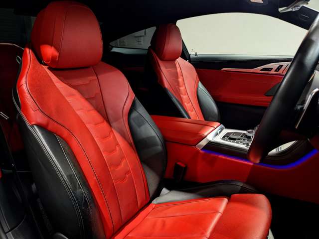 ＢＭＷ ８シリーズ Ｍ８５０Ｉ Ｘドライブ ４ＷＤ R1年 (関東) 99
