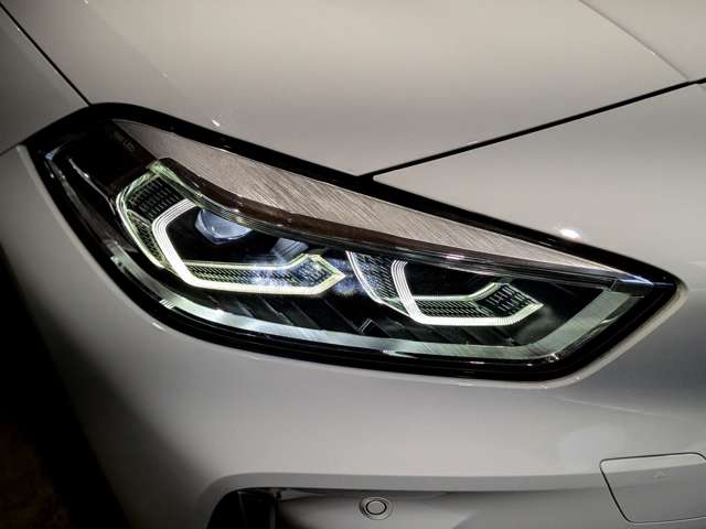 ＢＭＷ １シリーズ Ｍ１３５Ｉ Ｘドライブ ４ＷＤ R3年 (関東) 99