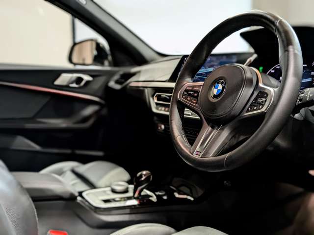 ＢＭＷ １シリーズ Ｍ１３５Ｉ Ｘドライブ ４ＷＤ R3年 (関東) 99
