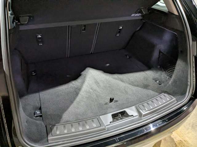 ランドローバー レンジローバーイヴォーク ２．０Ｌ Ｐ２００ ４ＷＤ R2年 (関東) 99