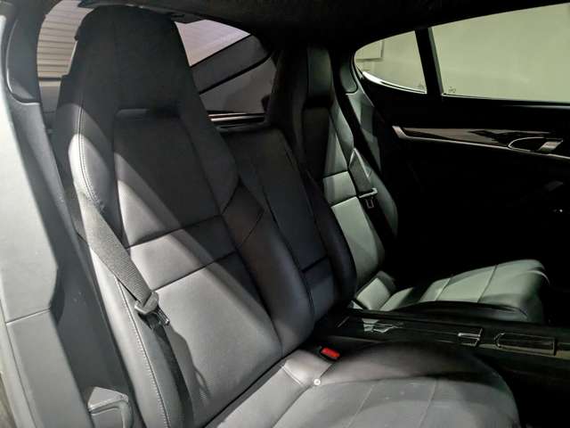 ポルシェ パナメーラ ＧＴＳ ＰＤＫ ４ＷＤ H25年 (関東) 99