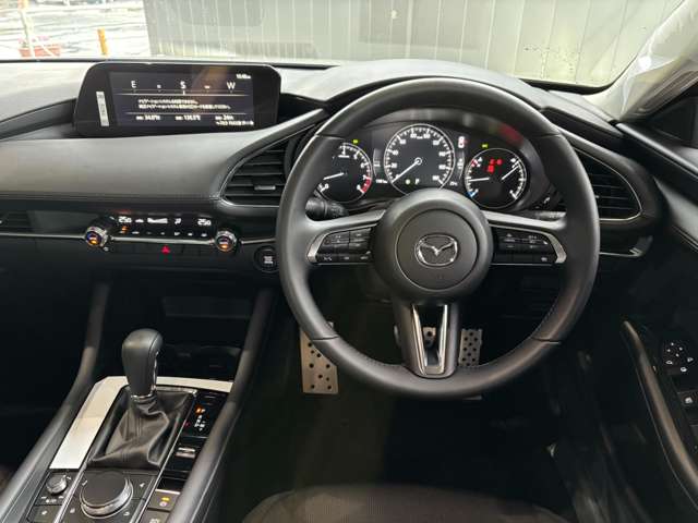 マツダ ＭＡＺＤＡ３　セダン ２．０ ２０Ｓ Ｓパッケージ R7年 (近畿) 99