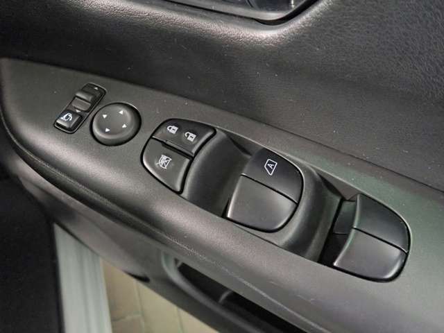 日産 セレナ ２．０ ハイウェイスター Ｖ R2年 (近畿) 99