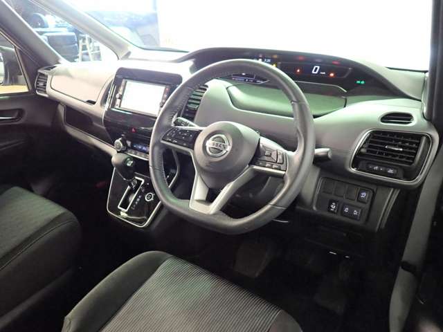 日産 セレナ ２．０ ハイウェイスター Ｖ R2年 (近畿) 99