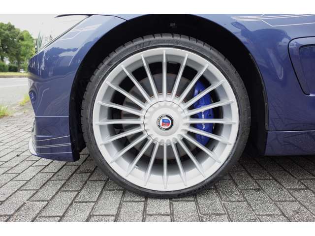 ＢＭＷアルピナ Ｄ４クーペ ビターボ H28年 (近畿) 99