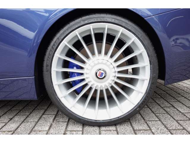 ＢＭＷアルピナ Ｄ４クーペ ビターボ H28年 (近畿) 99