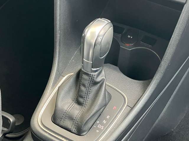 フォルクスワーゲン ポロ ＴＳＩ　コンフォートライン　マイスター H29年 (東海) 99