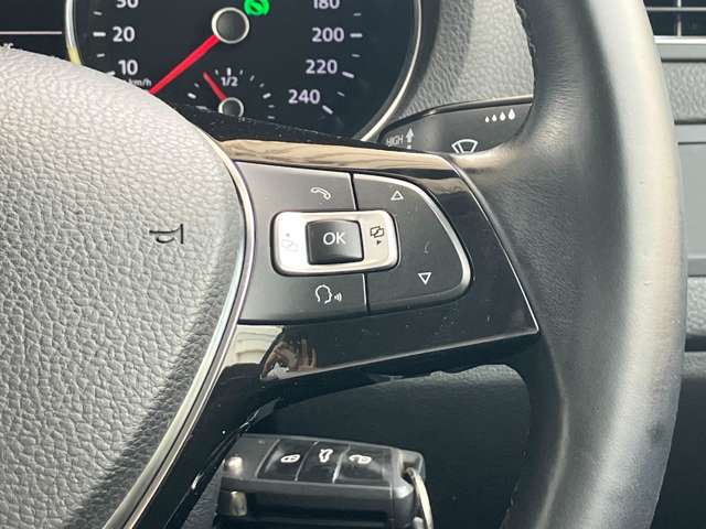 フォルクスワーゲン ポロ ＴＳＩ　コンフォートライン　マイスター H29年 (東海) 99
