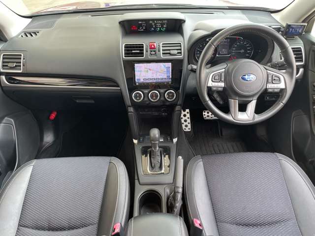 スバル フォレスター ２．０ＸＴ アイサイト ４ＷＤ H29年 (東海) 99