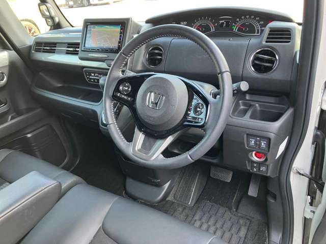 ホンダ Ｎ　ＢＯＸ カスタム ６６０ Ｌ ターボ スタイルプラス ブラック R4年 (四国) 99
