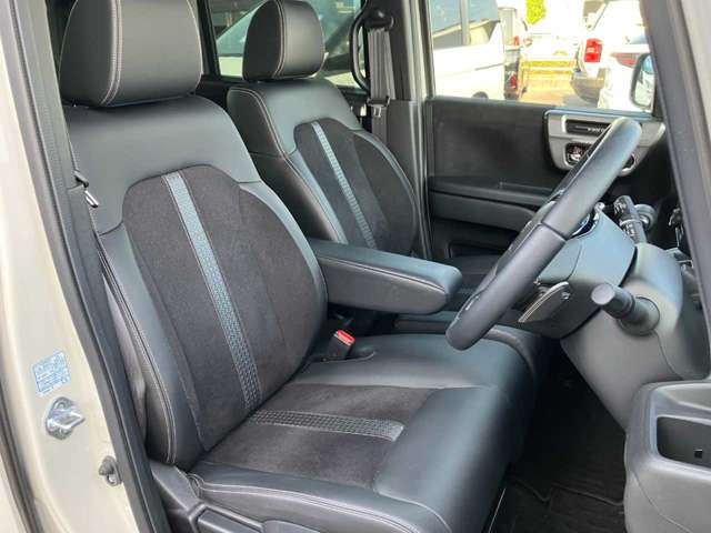 ホンダ Ｎ　ＢＯＸ カスタム ６６０ Ｌ ターボ スタイルプラス ブラック R4年 (四国) 99