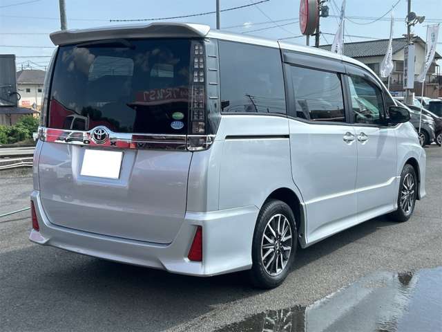 トヨタ ヴォクシー ２．０ ＺＳ H26年 (九州・沖縄) 99