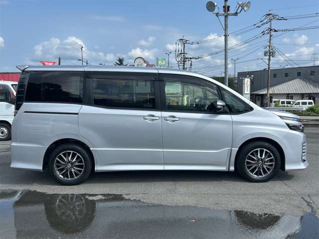 トヨタ ヴォクシー ２．０ ＺＳ H26年 (九州・沖縄) 99
