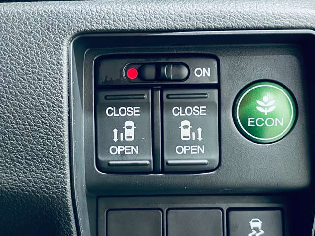 ホンダ オデッセイ ２．４ アブソルート Ｘ H28年 (近畿) 99