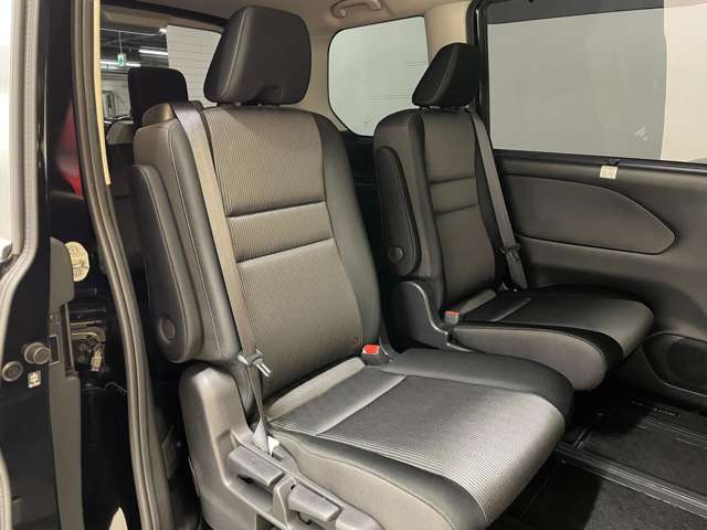 日産 セレナ １．２ Ｅ－ＰＯＷＥＲ ハイウェイスター Ｖ R3年 (近畿) 99