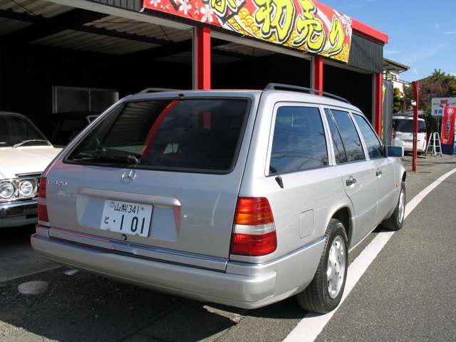 メルセデスベンツ Ｅクラスワゴン Ｅ３２０ H6年 (甲信越・北陸) 99