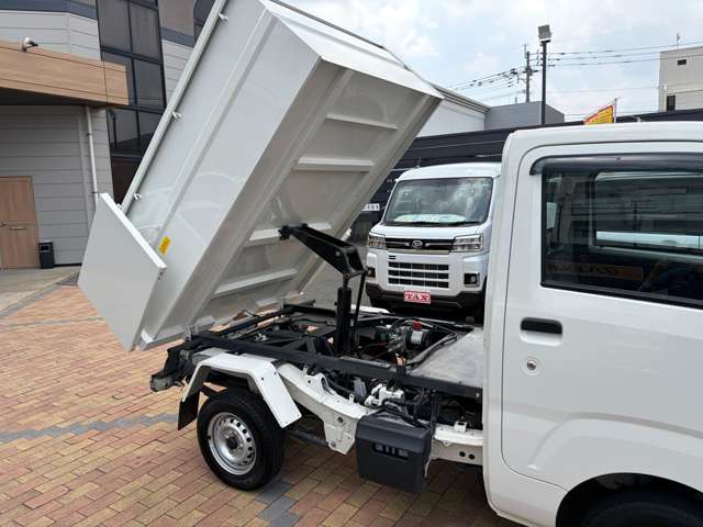 ダイハツ ハイゼットトラック ６６０ 清掃ダンプ 電動モーター式 １方開 R3年 (九州・沖縄) 99