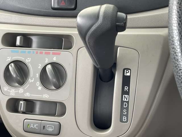 ダイハツ ミラ　イース ６６０ Ｌ メモリアルエディション H25年 (関東) 99