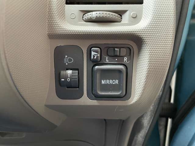ホンダ フィット １．３ Ｗ H18年 (関東) 99