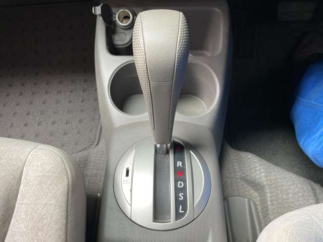 ホンダ フィット １．３ Ｗ H18年 (関東) 99