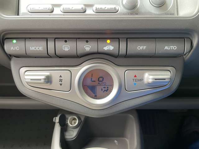 ホンダ フィット １．３ Ｗ H18年 (関東) 99