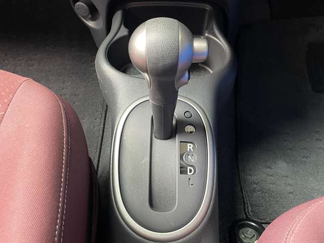 日産 マーチ １．２ Ｇ H25年 (関東) 99