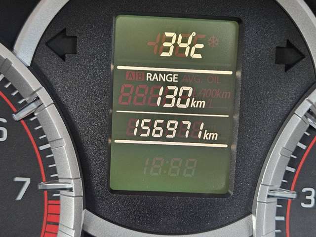 スズキ スイフト １．６ スポーツ H27年 (中国) 99