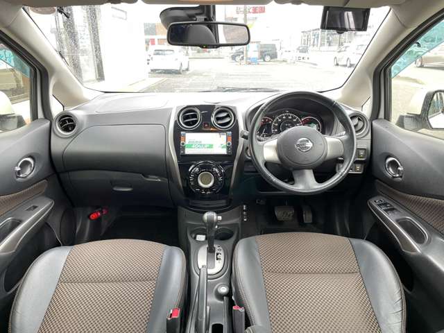 日産 ノート １．２ メダリスト H26年 (関東) 99
