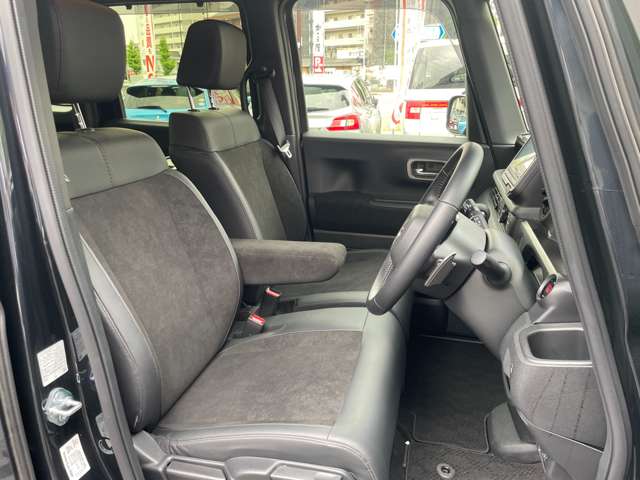 ホンダ Ｎ　ＢＯＸ カスタム ６６０ ターボ R6年 (関東) 99