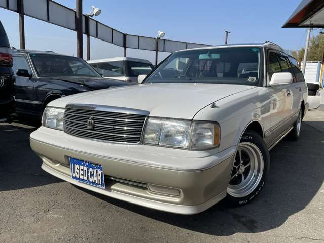 トヨタ クラウンワゴン ２．５ ロイヤルサルーン H9年 (関東) 99
