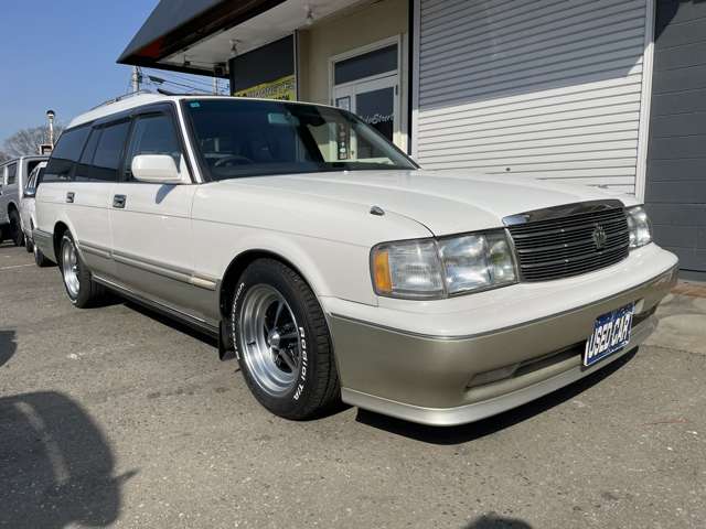 トヨタ クラウンワゴン ２．５ ロイヤルサルーン H9年 (関東) 99