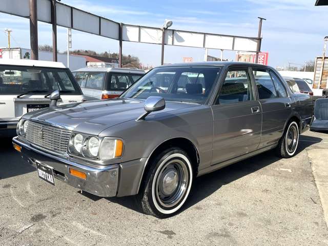 トヨタ クラウン ２．０ スーパーサルーンエクストラ H4年 (関東) 99