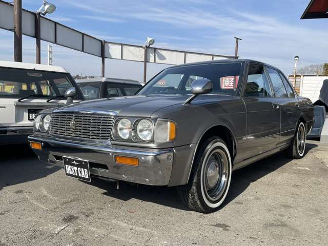 トヨタ クラウン ２．０ スーパーサルーンエクストラ H4年 (関東) 99