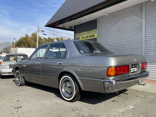 トヨタ クラウン ２．０ スーパーサルーンエクストラ H4年 (関東) 99