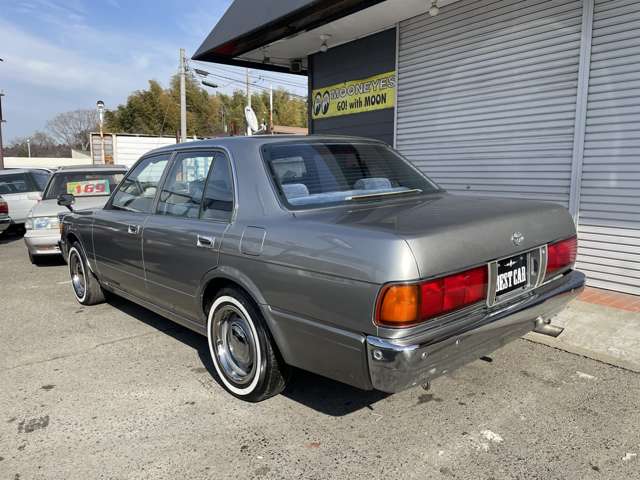 トヨタ クラウン ２．０ スーパーサルーンエクストラ H4年 (関東) 99