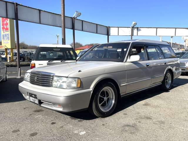 トヨタ クラウンワゴン ２．５ スーパーサルーンエクストラ H4年 (関東) 99