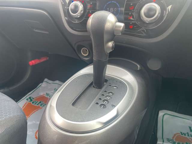 日産 ジューク １．５ １５ＲＸ タイプＶ H26年 (近畿) 99