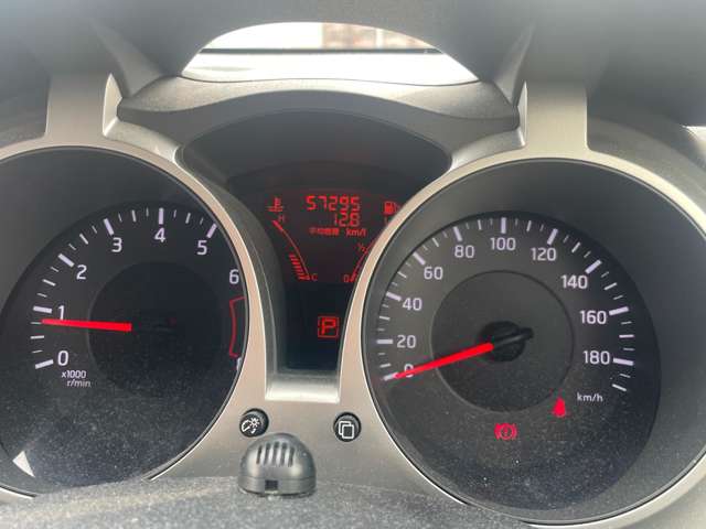 日産 ジューク １．５ １５ＲＸ タイプＶ H26年 (近畿) 99