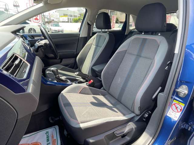 フォルクスワーゲン ポロ ＴＳＩ　Ｒライン R1年 (近畿) 99