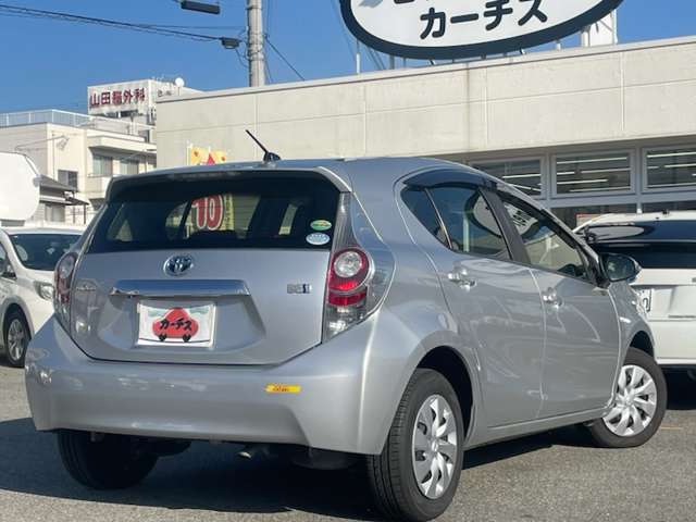 トヨタ アクア １．５ Ｌ H25年 (近畿) 99
