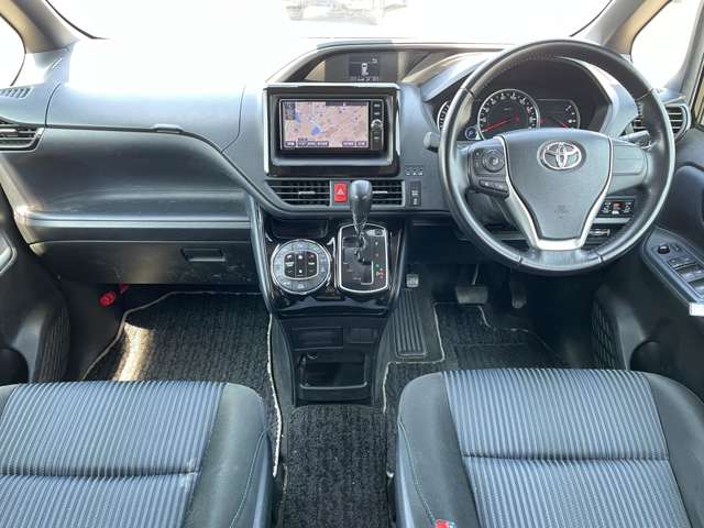 トヨタ ヴォクシー ２．０ ＺＳ 煌ＩＩ H28年 (近畿) 99