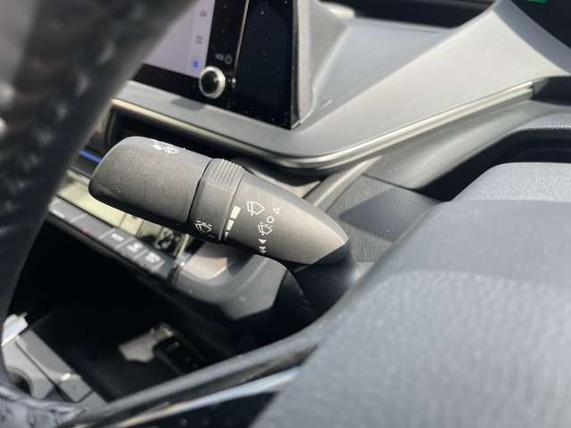 トヨタ プリウス ２．０ Ｇ R5年 (九州・沖縄) 99