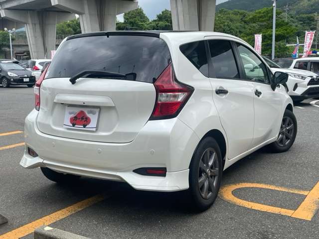 日産 ノート １．２ Ｘ ブラックアロー H30年 (九州・沖縄) 99