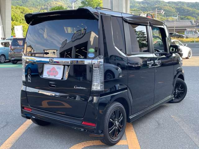 ホンダ Ｎ　ＢＯＸ ６６０ カスタムＧ ＳＳパッケージ ブラックスタイル H29年 (九州・沖縄) 99