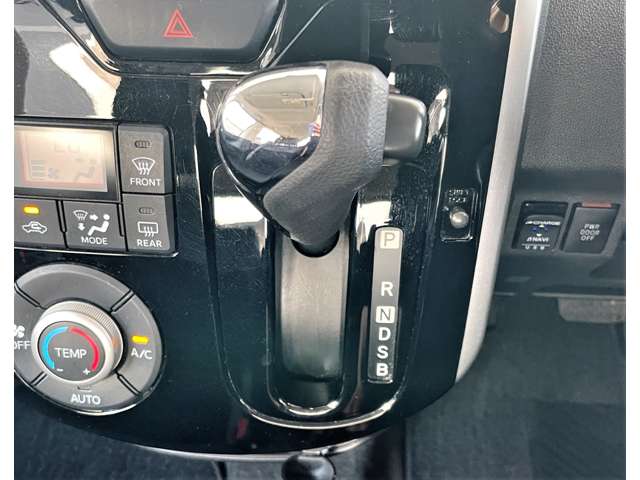 ダイハツ タント ６６０ Ｘ ４ＷＤ H25年 (東北) 99