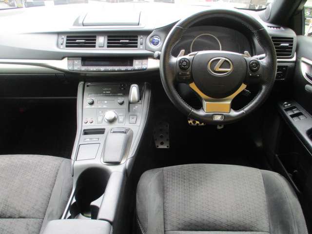 レクサス ＣＴ２００ｈ Ｆスポーツ H27年 (関東) 99