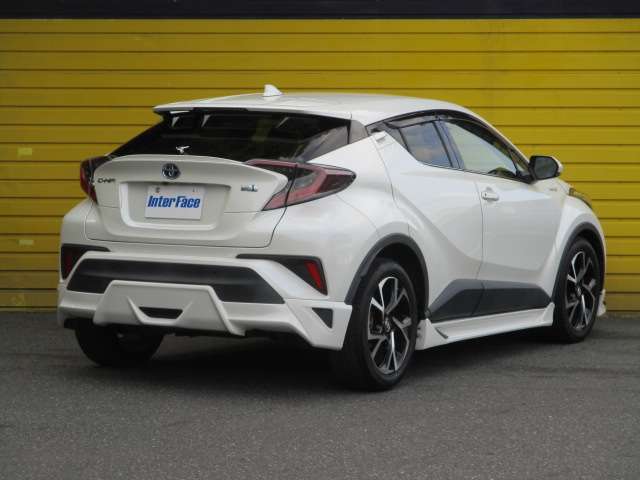 トヨタ Ｃ−ＨＲ ハイブリッド １．８ Ｇ H29年 (関東) 99