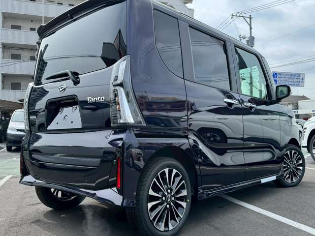ダイハツ タント ６６０ カスタム ＲＳ リミテッド R7年 (中国) 99