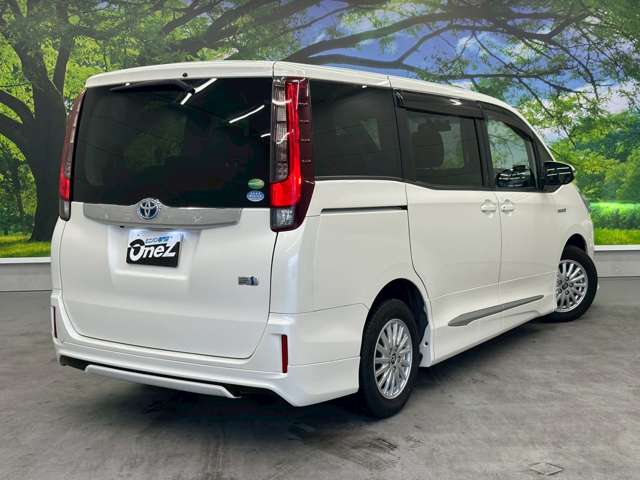 トヨタ ノア １．８ ハイブリッド Ｘ H26年 (近畿) 99